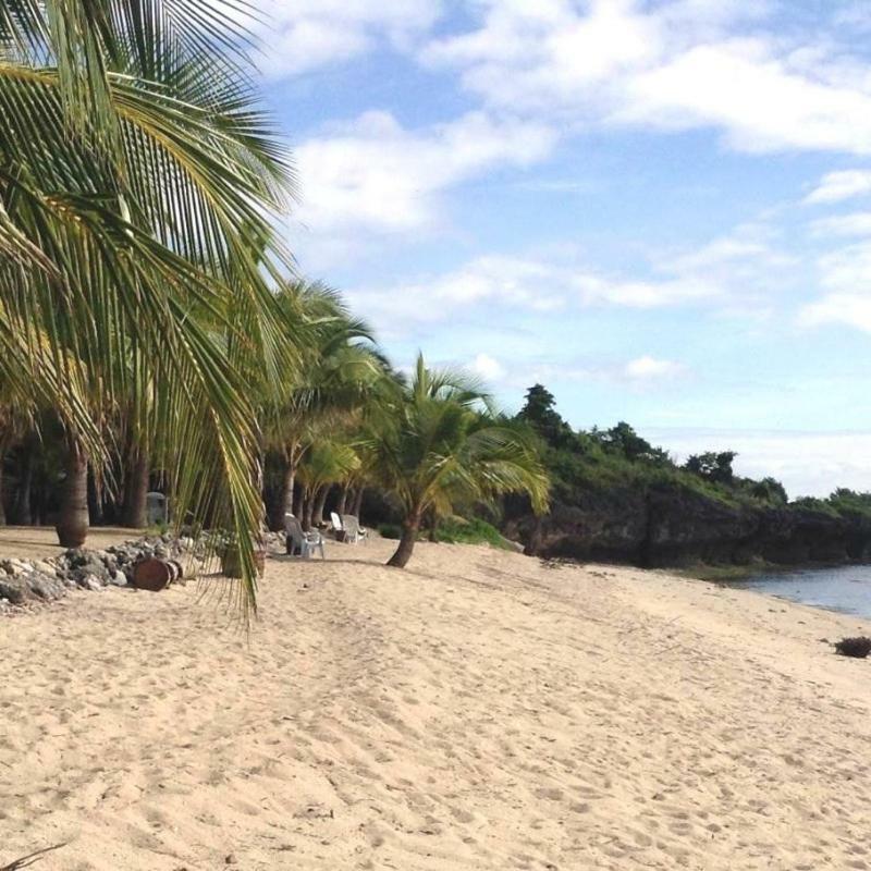 Islandia Beach Resort Siquijor Exterior photo
