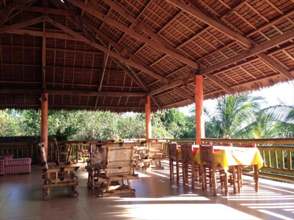 Islandia Beach Resort Siquijor Exterior photo